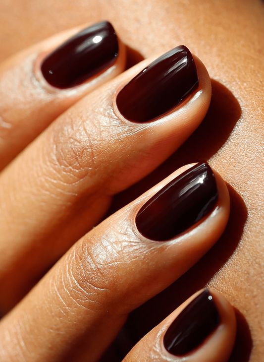 La Révolution de la Manucure : Pourquoi Choisir le Vernis à Séchage Rapide de Dry&Chic ?
